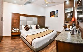 Hotel Sawera Grand Near Golden Temple